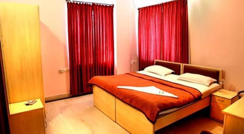Oyo 4606 Hotel Maple Green Suites Bangalore Esterno foto