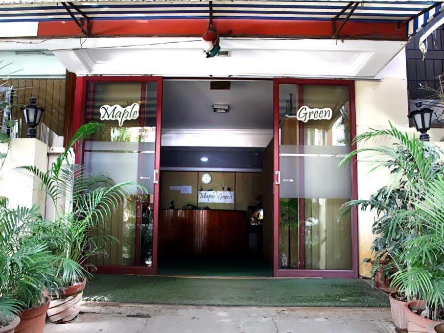 Oyo 4606 Hotel Maple Green Suites Bangalore Esterno foto